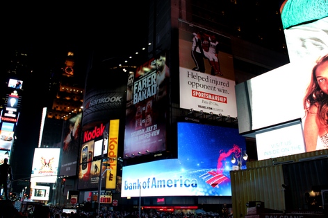 ���-����